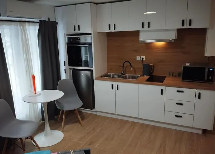 Nektar Cosy Apartment In City Centre